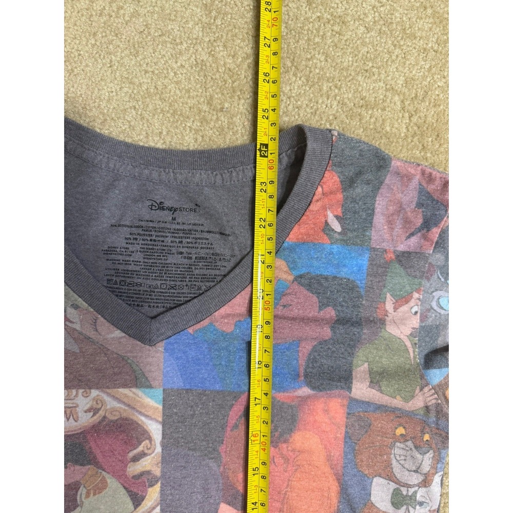Disney Love Stories Shirt Womens Medium V-Neck Short Sleeve Mickey Lion King - Picture 5 of 7